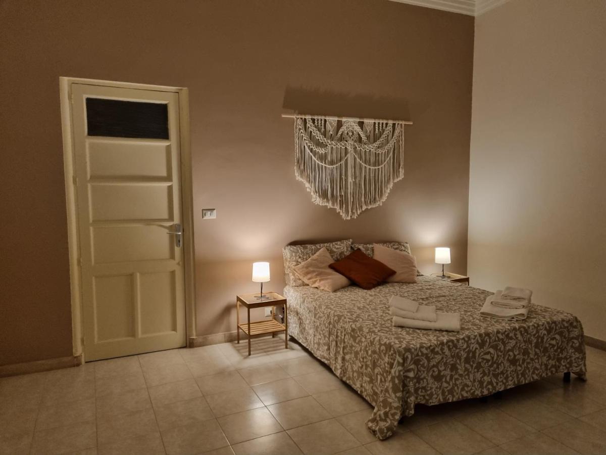 Etna Ocean Rooms Катания Экстерьер фото